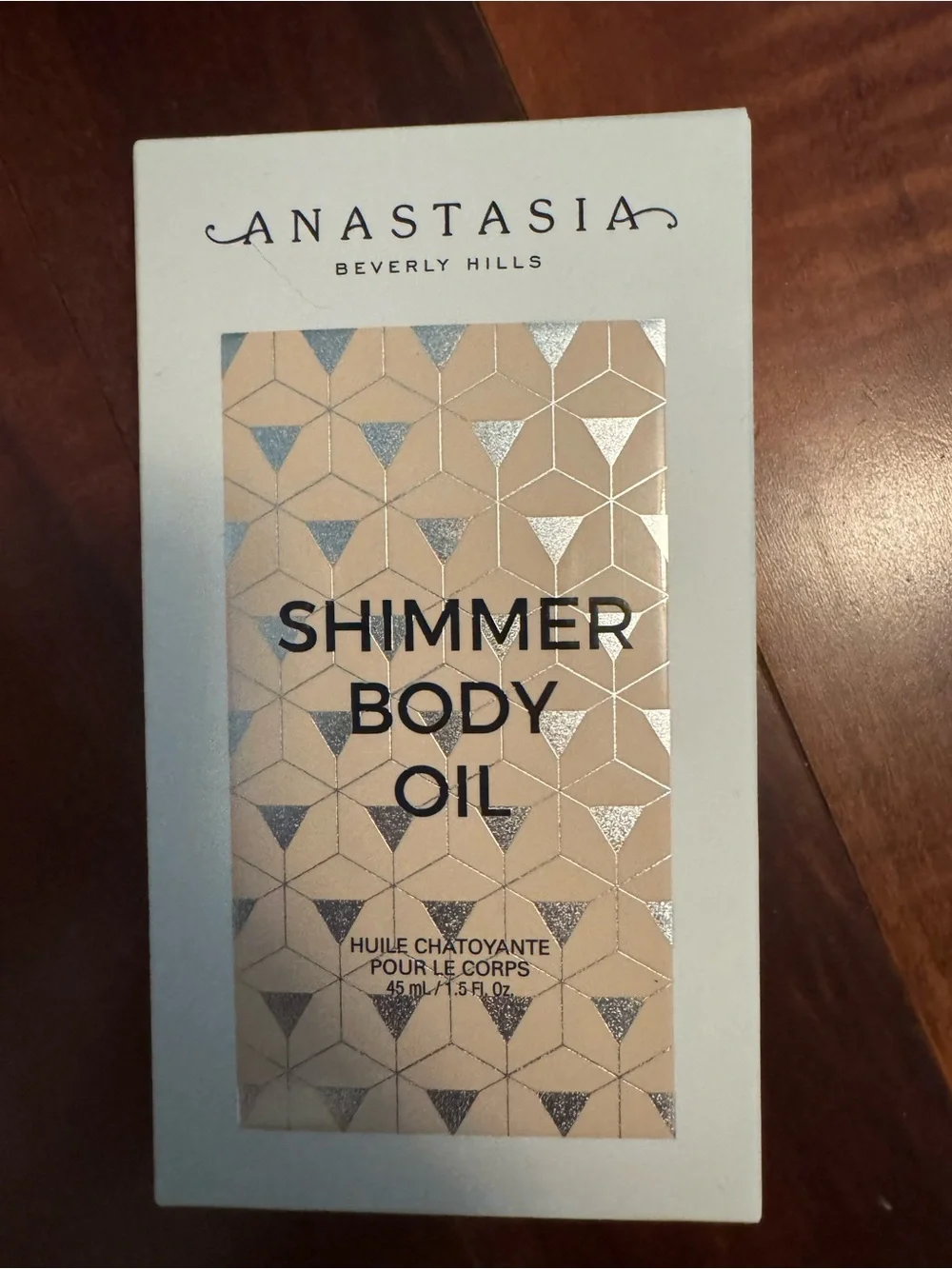 Anastasia Beverly Hills Shimmer Body Oil - Champagne Beige & Silver Accents